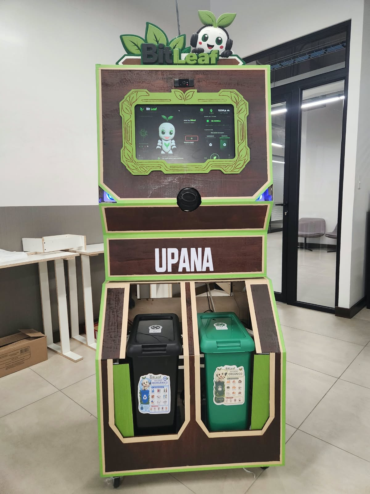 Fotografía del prototipo real de BitLeaf